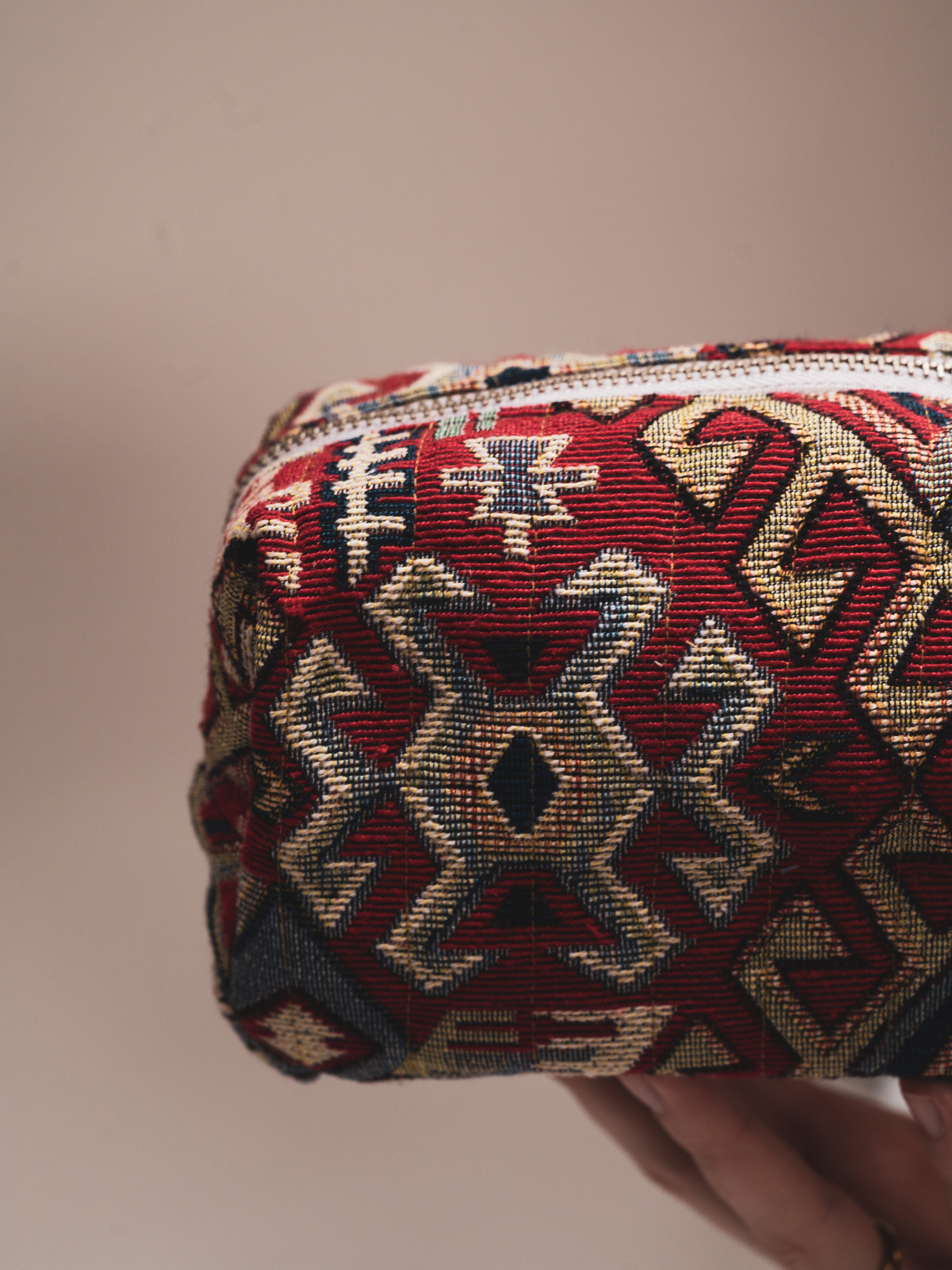Toilettas - Burgundy Chic Pouch